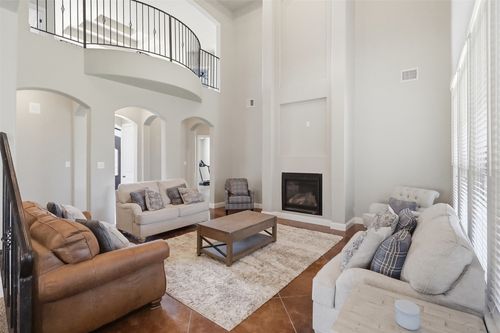 2115 Hollow Wood Way, Haughton, LA, 71037-7723 | Card Image