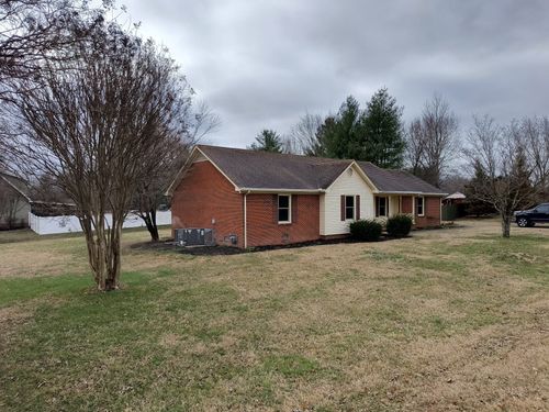 690 Deerfield Dr, Murfreesboro, TN, 37129-4012 | Card Image