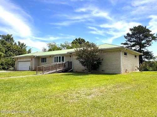 377 Hall Rd, Forest, MS, 39074-8697 | Card Image