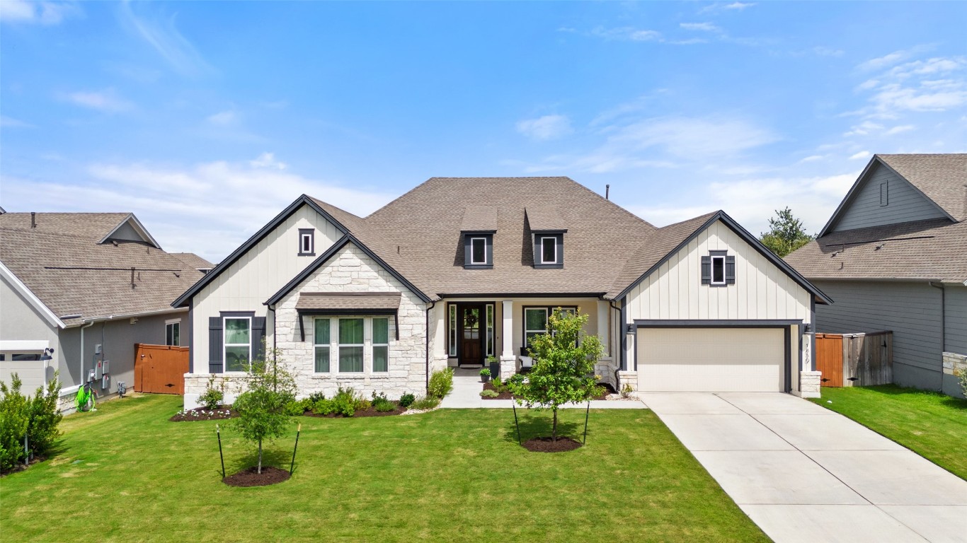 Headwaters Blvd, Dripping Springs, TX 78620