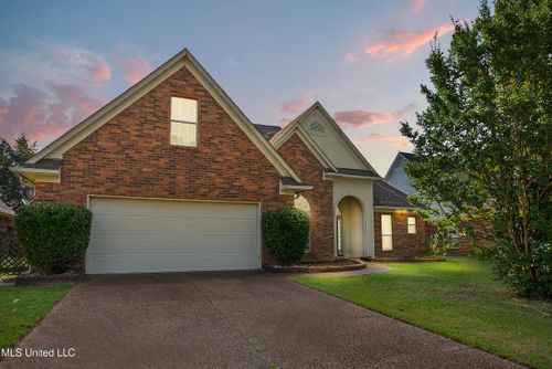8910 Travis Dr, Olive Branch, MS, 38654-3757 | Card Image