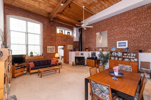 apt-221-3 S Stone Mill Dr, Dedham, MA, 02026-2998 | Card Image