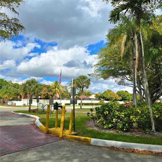 APT-306 - 7050 44 Th St, Condo with 2 bedrooms, 2 bathrooms and null parking in Lauderhill FL | Image 31