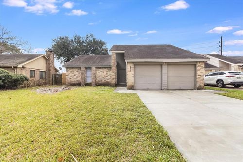 2530 Long Reach Dr, Sugar Land, TX, 77478-4130 | Card Image