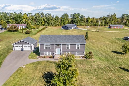 399 Pine Tree Road, Levant, ME, 04456 | Card Image