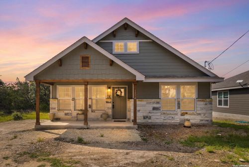 1314 Cedar Grove Trl, Spring Branch, TX, 78070-5313 | Card Image
