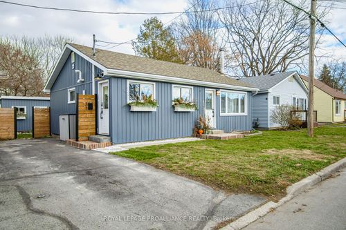 37 Leopold St, Trenton, ON, K8V2K1 | Card Image