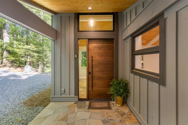 Main Entrance of Guest Cottage | Image 6