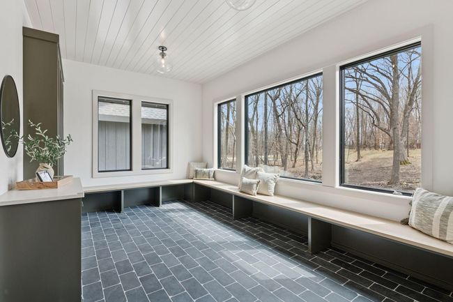 Mudroom | Image 36
