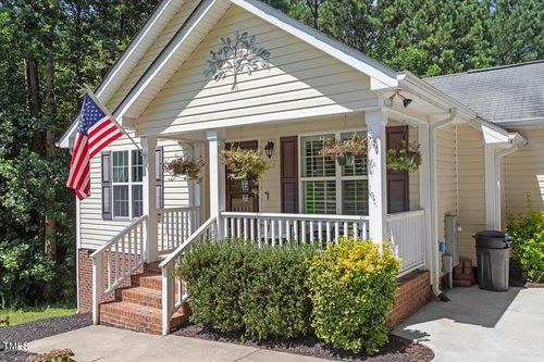 4080 Brooksdale Dr, Franklinton, NC, 27525-9495 | Card Image