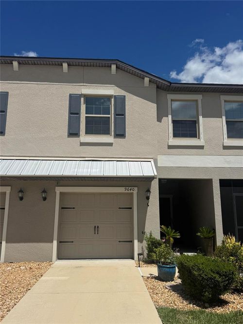 9640 Pembrooke Pines Dr, SUN CITY CENTER, FL, 33573-0237 | Card Image