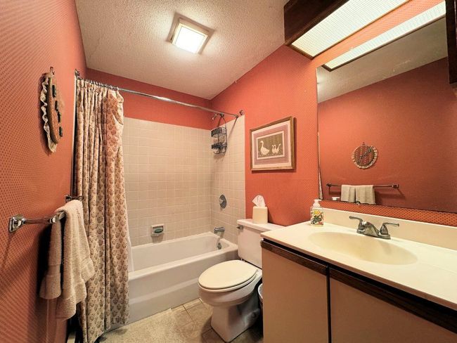 4F - 34 Sugar Brook Rd, Condo with 3 bedrooms, 3 bathrooms and null parking in Peru VT | Image 18