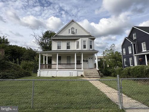 3904 Groveland Ave, BALTIMORE, MD, 21215-5646 | Card Image