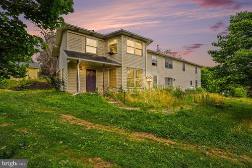 856 Old Forge Rd, NEW CUMBERLAND, PA, 17070-2513 | Card Image