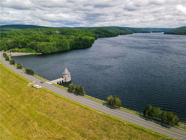 19 Ratlum Mountain Rd, House other with 3 bedrooms, 2 bathrooms and null parking in Barkhamsted CT | Image 12
