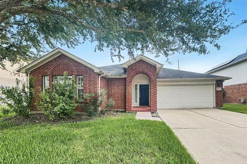 9812 Fair Brook Way, Pearland, TX, 77584-3077 | Card Image