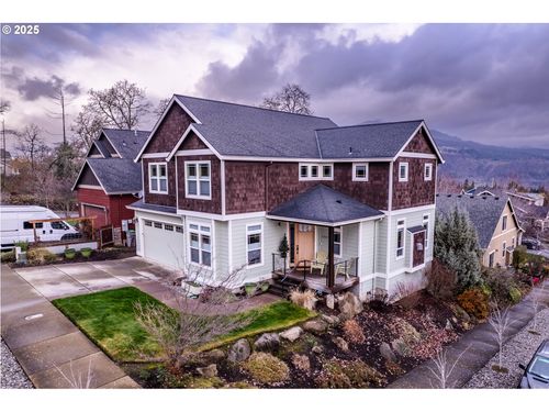 1110 Red Tail Loop, Hood River, OR, 97031-1581 | Card Image