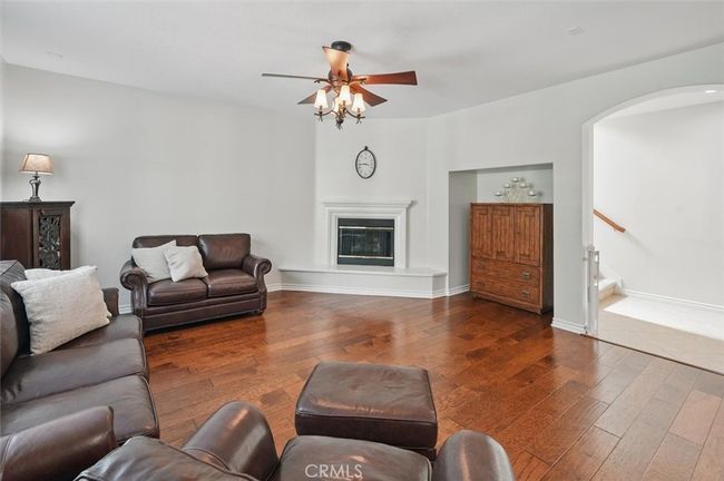 19728 Ellis Henry Ct, House other with 5 bedrooms, 3 bathrooms and 3 parking in Newhall CA | Image 15