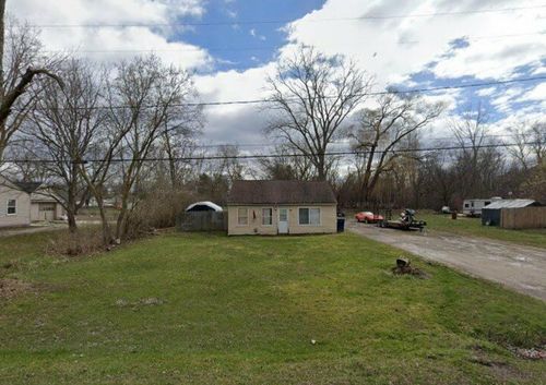 7089 Mccliggott Rd, Saginaw, MI, 48609-5069 | Card Image