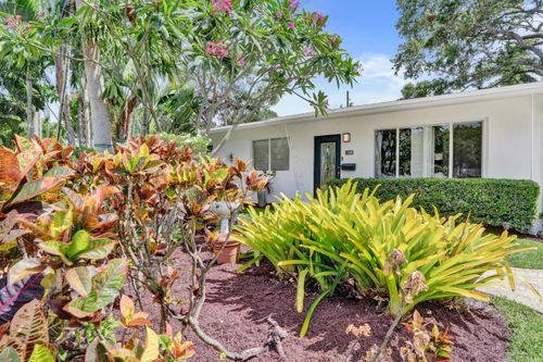 1528 Ne 28th Dr, Wilton Manors, FL, 33334-4363 | Card Image