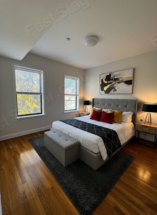 304-65 Summit Ave, Jersey City, NJ, 07304-2989 | Card Image