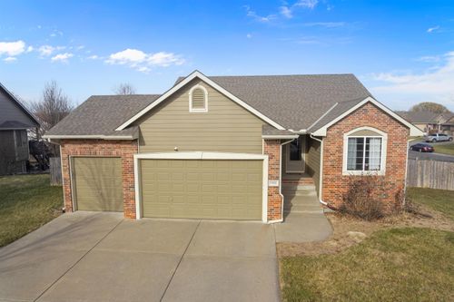 11002 W Havenhurst St, Maize, KS, 67101-3714 | Card Image