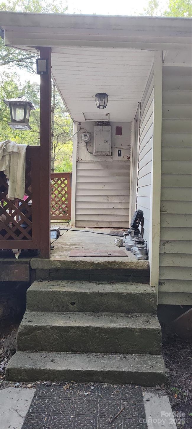view of back porch entry | Image 24