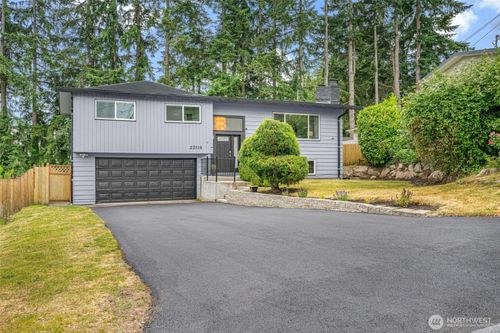 23119 80th Pl W, Edmonds, WA, 98026-8715 | Card Image