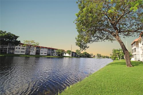 apt-102-361 S Hollybrook Dr, Pembroke Pines, FL, 33025-1205 | Card Image