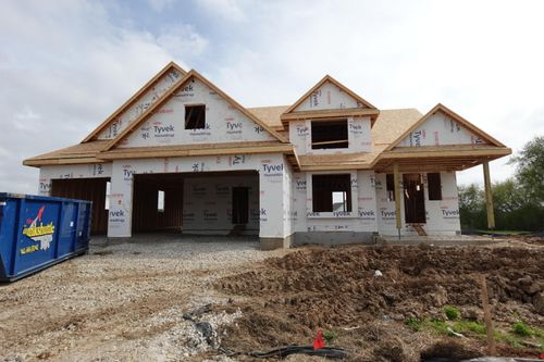 1301 Lynn Cir, Oconomowoc, WI, 53066 | Card Image