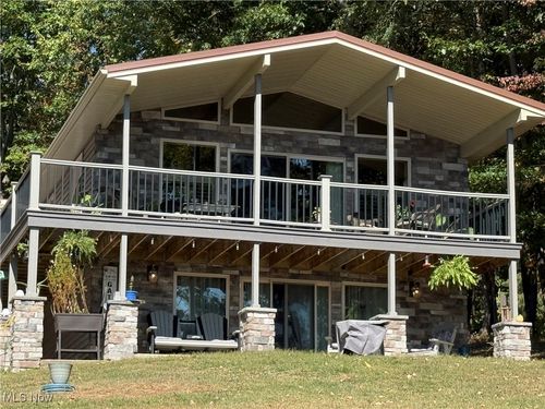 1743 W Buckhorn Dr, Millersburg, OH, 44654 | Card Image