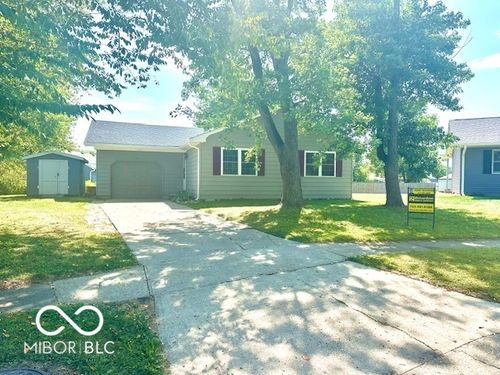 105 Kelli Ct, Lebanon, IN, 46052-1312 | Card Image