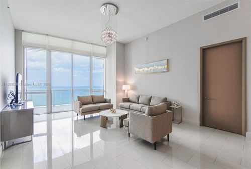 apt-4203-15901 Collins Ave, Sunny Isles Beach, FL, 33160-4166 | Card Image