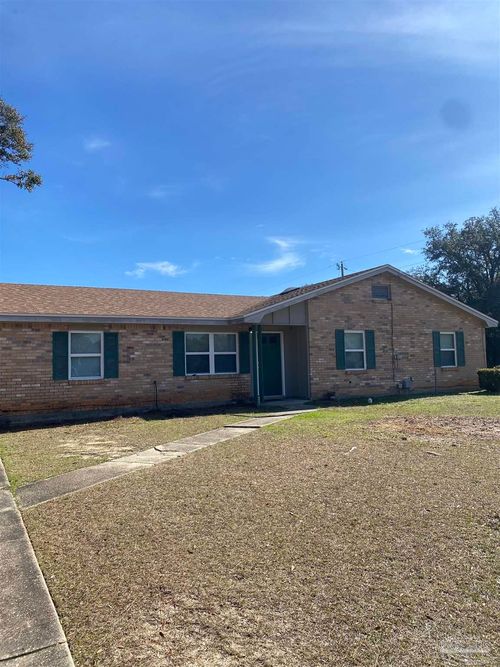 6300 Schwab Dr, Pensacola, FL, 32504-8135 | Card Image