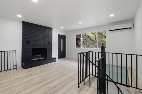 208 Ogden Cyn, Ogden, UT, 84401-0958 | Card Image