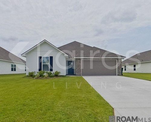 13754 Willowmore Dr, Denham Springs, LA, 70726-8845 | Card Image