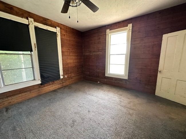 202 Mill St, House other with 4 bedrooms, 2 bathrooms and null parking in Valley View TX | Image 14