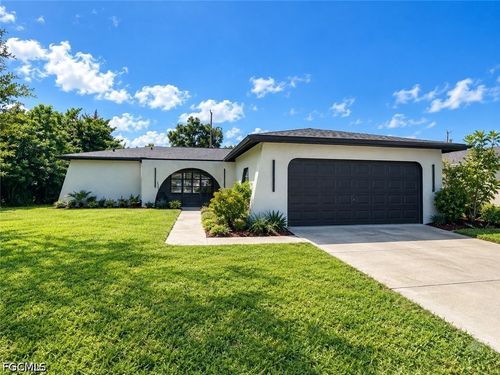 132 Se 45th St, Cape Coral, FL, 33904-8329 | Card Image
