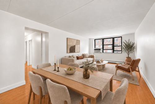4k-220 Manhattan Ave, New York, NY, 10026 | Card Image