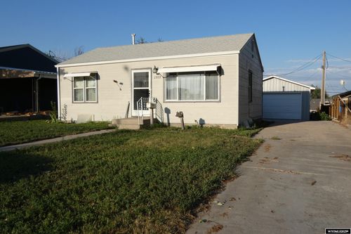 2909 W C St, Torrington, WY, 82240-1831 | Card Image