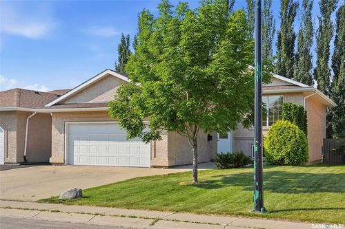 418 Greaves Cres, Saskatoon, SK, S7W1A9 | Card Image