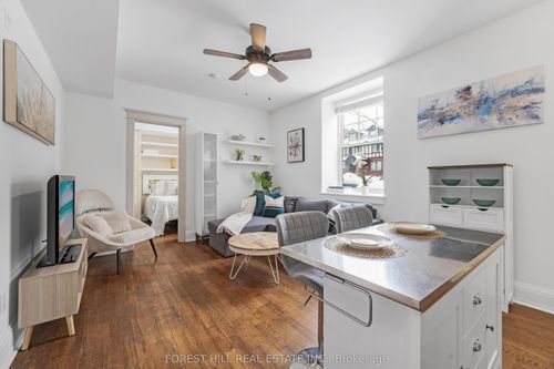 1b-268 1st Ave, Ottawa, ON, K1S2G8 | Card Image