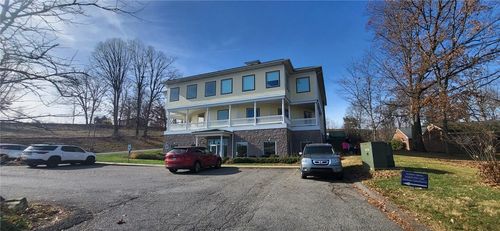 518 Myoma Rd, Mars, PA, 16046-2300 | Card Image