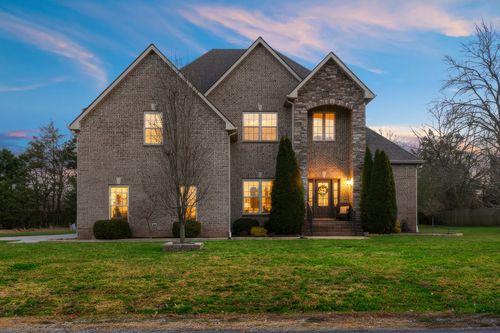 4424 Thoroughbred Ln, Murfreesboro, TN, 37127-6527 | Card Image