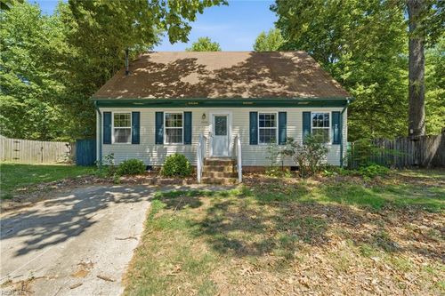 4406 Breezewood Ct, Portsmouth, VA, 23703-1551 | Card Image