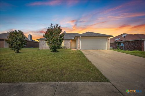 3809 Kevin Shaw Dr, Killeen, TX, 76549-5507 | Card Image