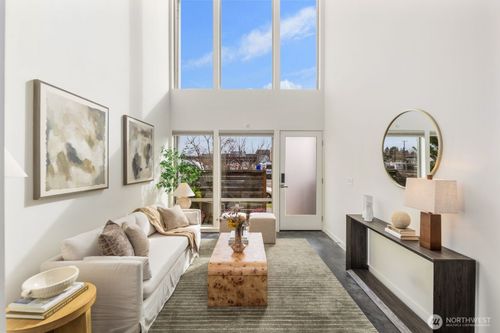 a-822 Nw 49th St, Seattle, WA, 98107-3614 | Card Image