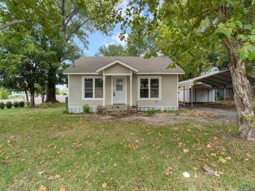 100 Lynch St, Hawkins, TX, 75765-2980 | Card Image