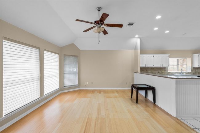 10018 Wild Dunes Dr, House other with 4 bedrooms, 3 bathrooms and 4 parking in Austin TX | Image 23