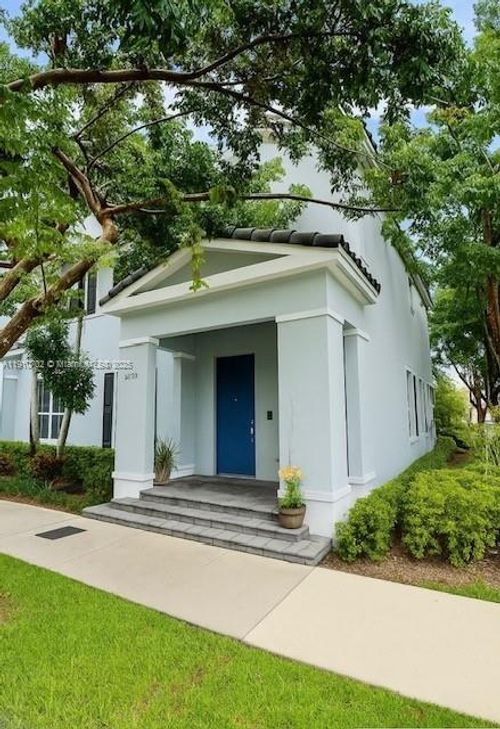 9253 Sw 169th Psge, Miami, FL, 33196-4744 | Card Image